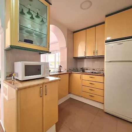 Apartamento 1hab. En Benalbeach Con Vistas Al Mar *
