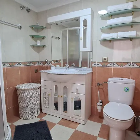 Apartamento 1hab. En Benalbeach Con Vistas Al Mar